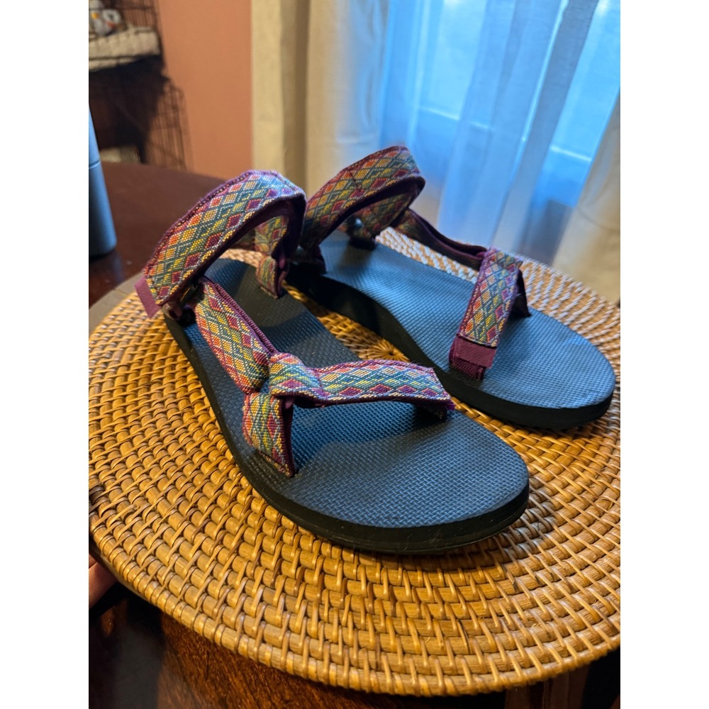 Teva Original Universal Sandals Purple Geometric Strappy 1003987 Womens 9